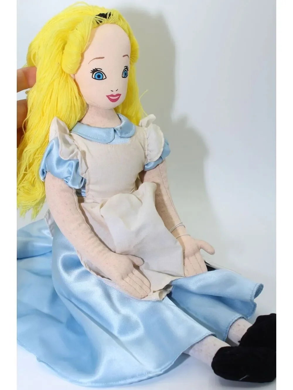 Vintage Disney Theme Parks Alice in Wonderland ALICE RAG DOLL 17